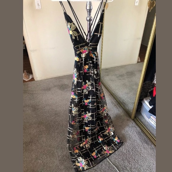 L’Atiste  sequin floral embroidered sequin dress - Picture 3 of 7